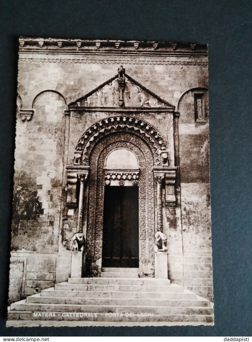 [A1] Matera - Cattedrale - Porta Dei Leoni. Foto B. Loperfido, Nuova - Matera