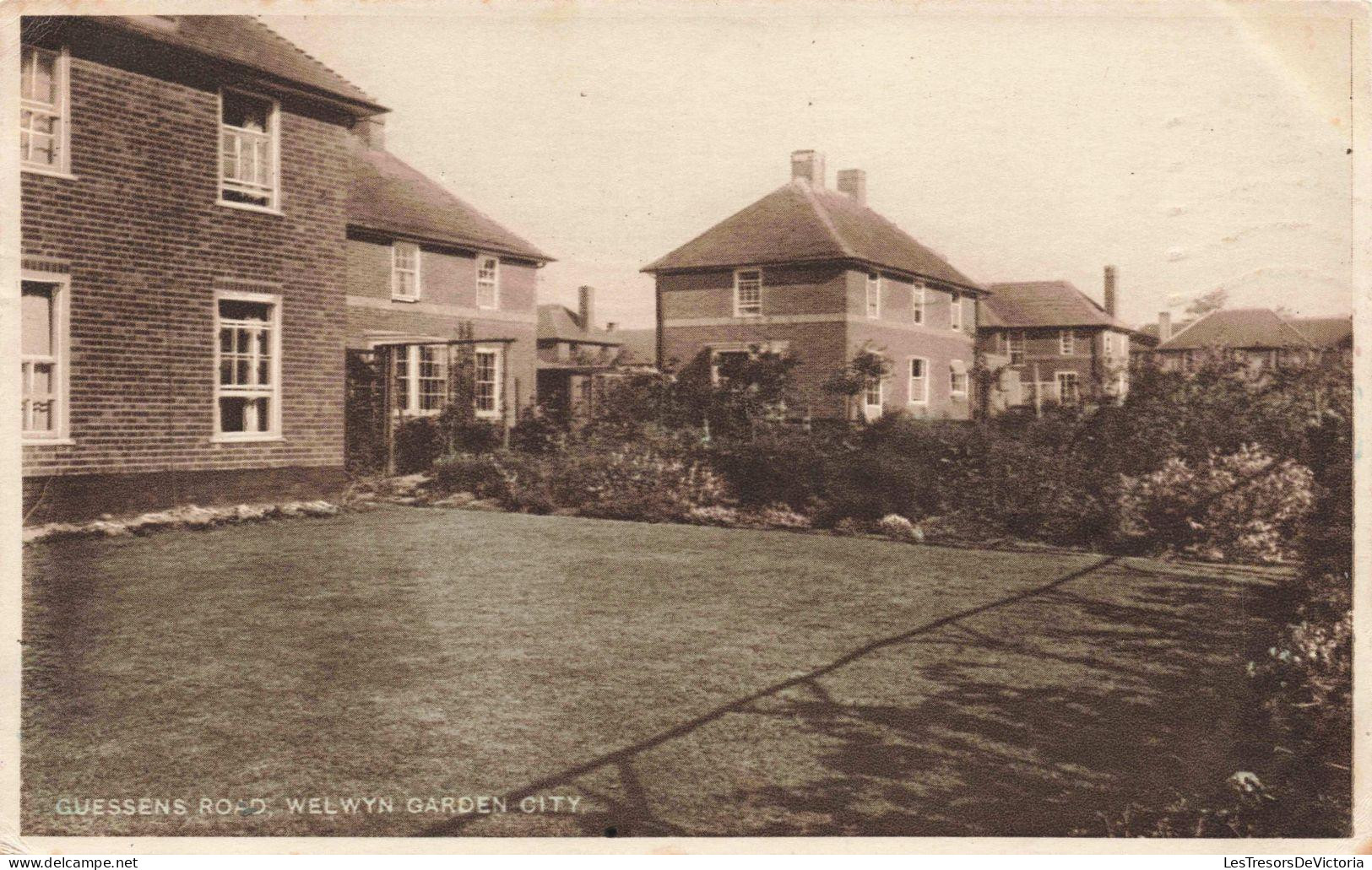 ROYAUME-UNI - Angleterre - Guessens Road Welwyn Garden City - Carte Postale Ancienne - Hertfordshire