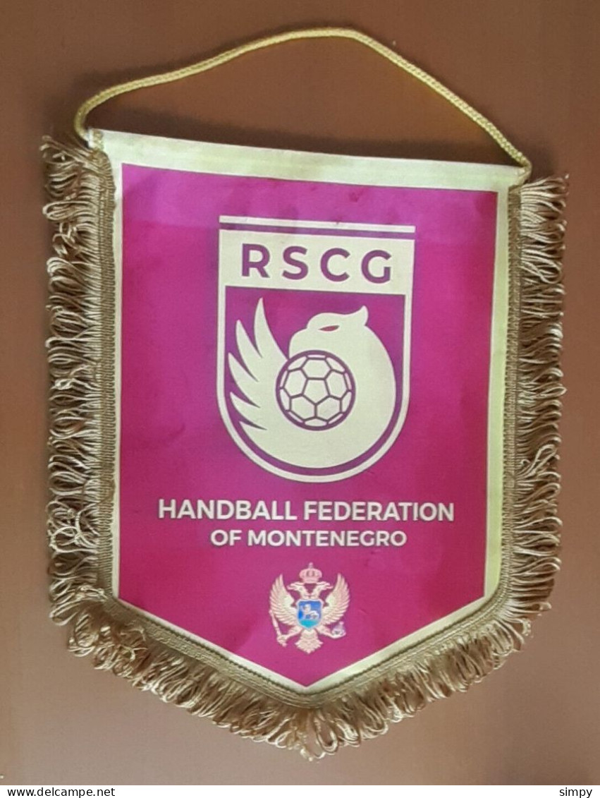 Captain Pennant Handball Federation Of MONTENGRO 31x36cm Matchworn - Palla A Mano