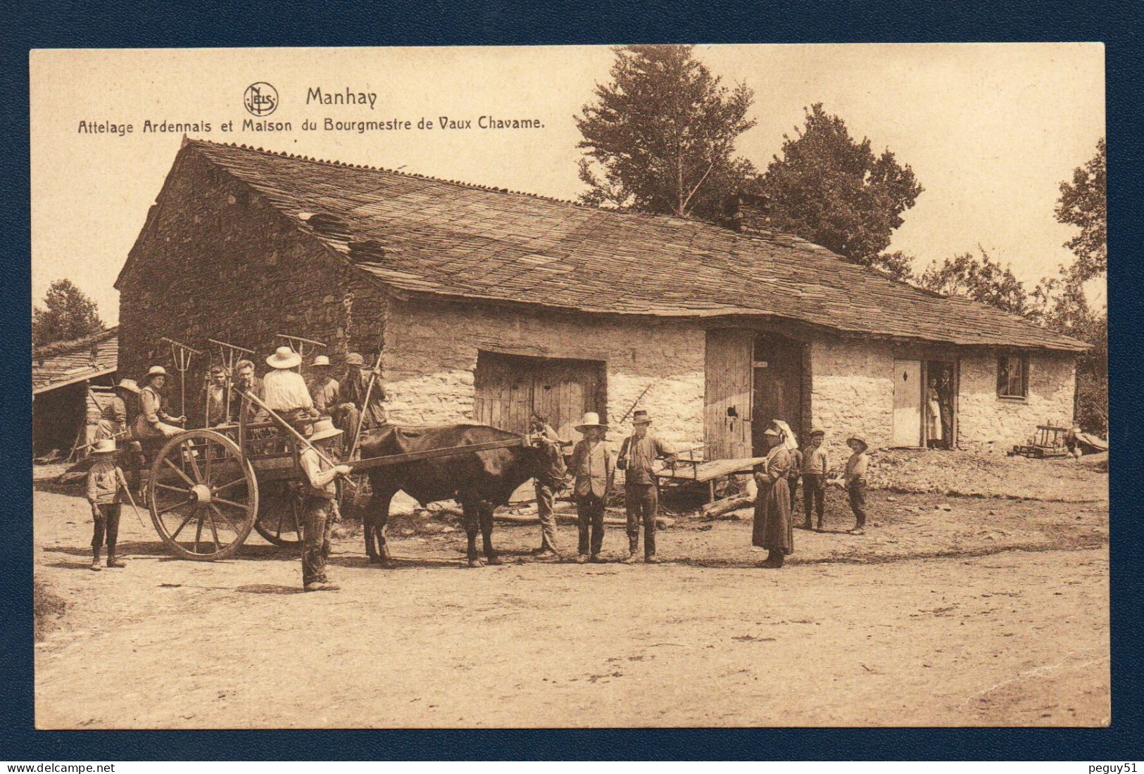 Manhay. Attelage Ardennais, Fermiers Avec Leurs Râteaux Et Maison Du Bourgmestre De Vaux-Chavanne - Manhay