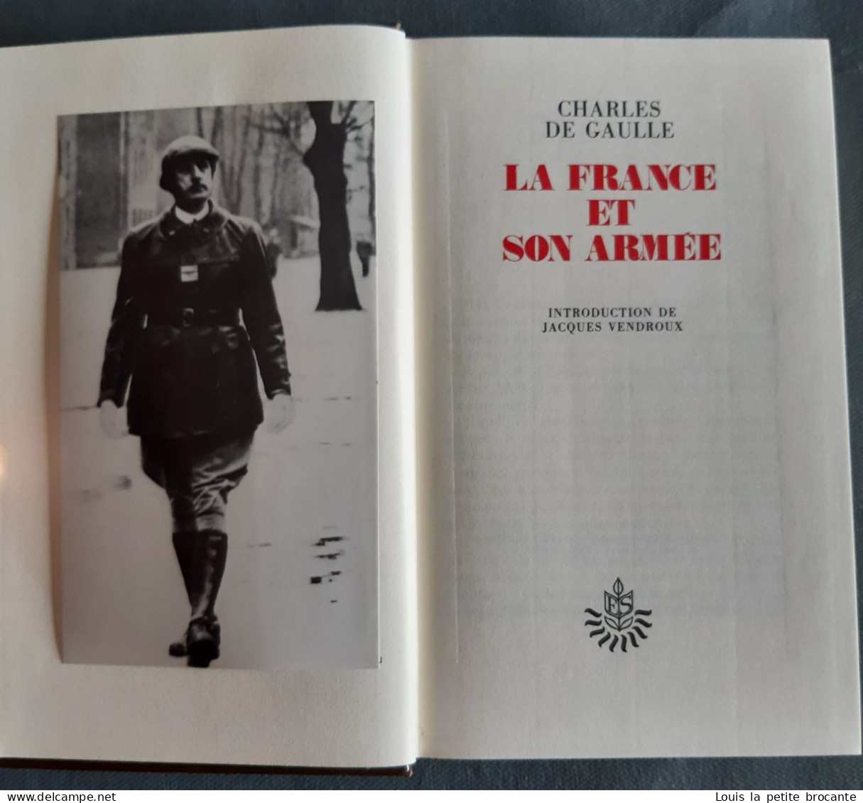 Collection Œuvres complètes de Charles DEGAULLE librairie Plon. 21 volumes