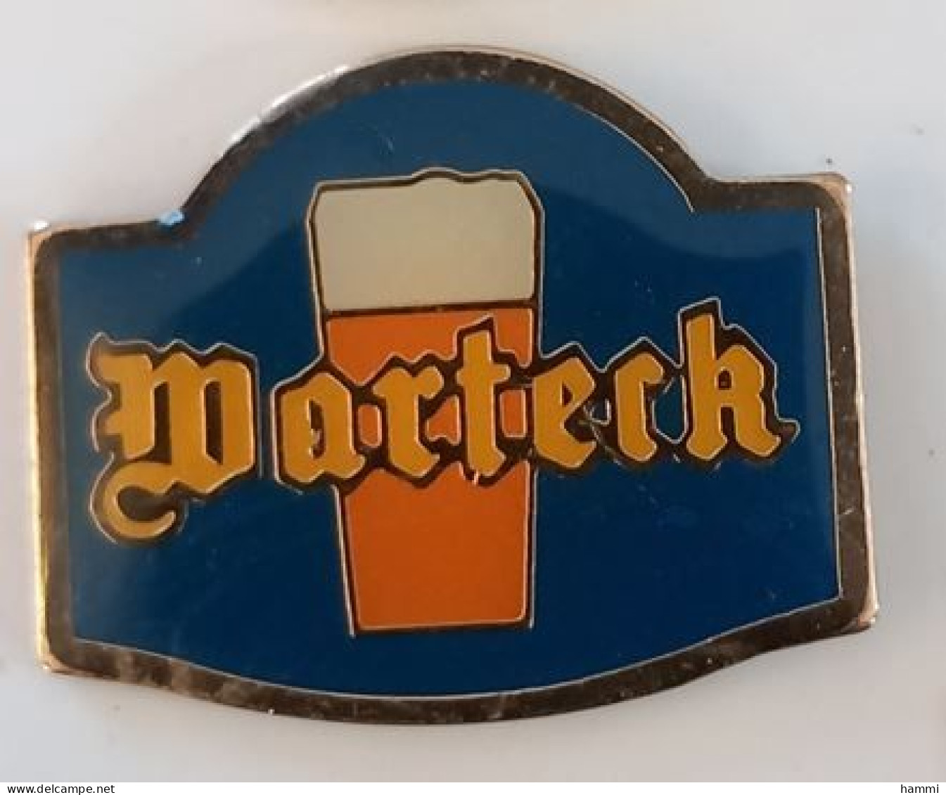 YY454 Pin's Chope Bière Beer Marteck SUISSE Version 2 Achat Immédiat - Birra