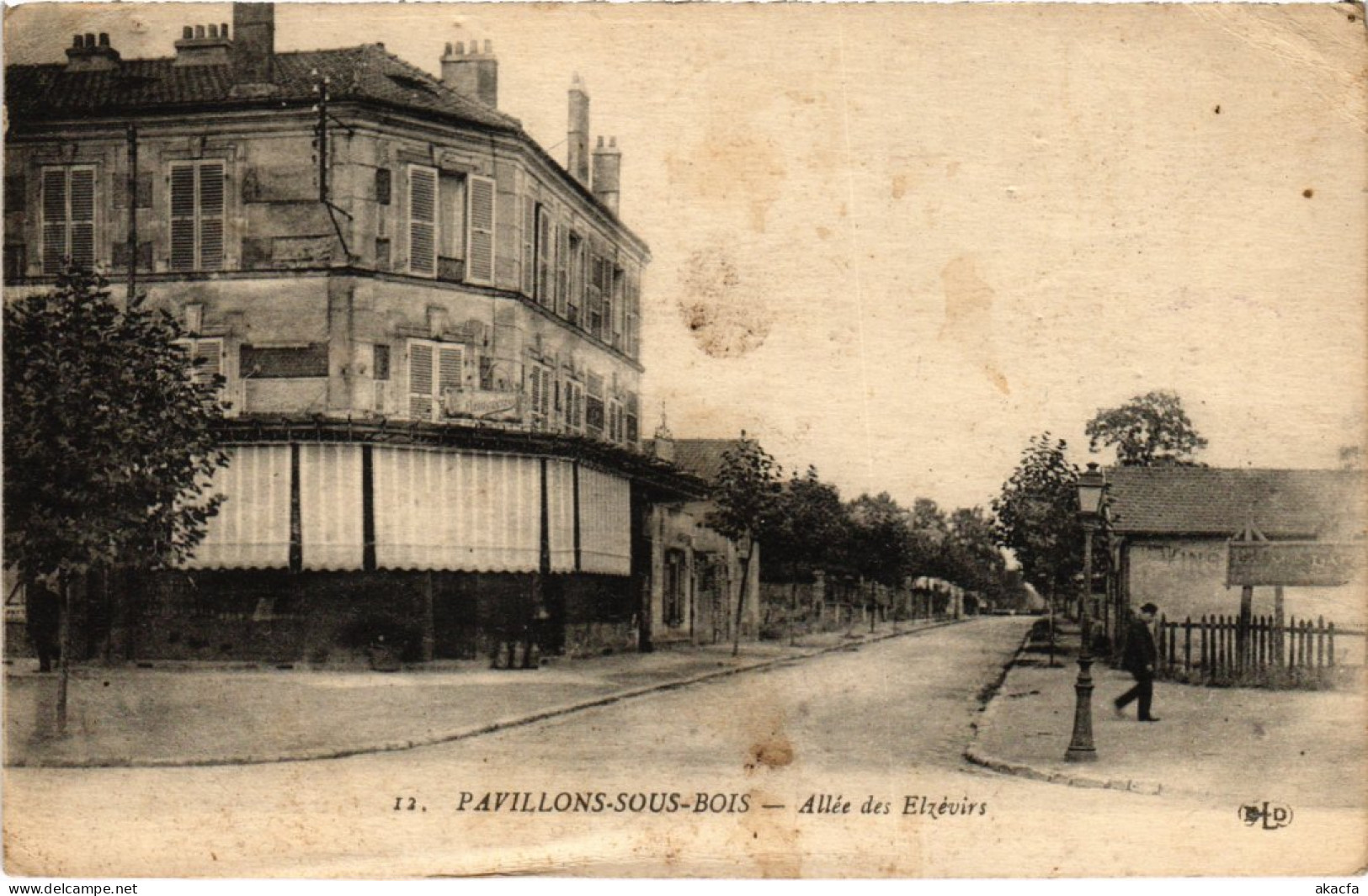 CPA LES PAVILLONS-suos-BOIS Allee Des Elzevirs (1353081) - Les Pavillons Sous Bois