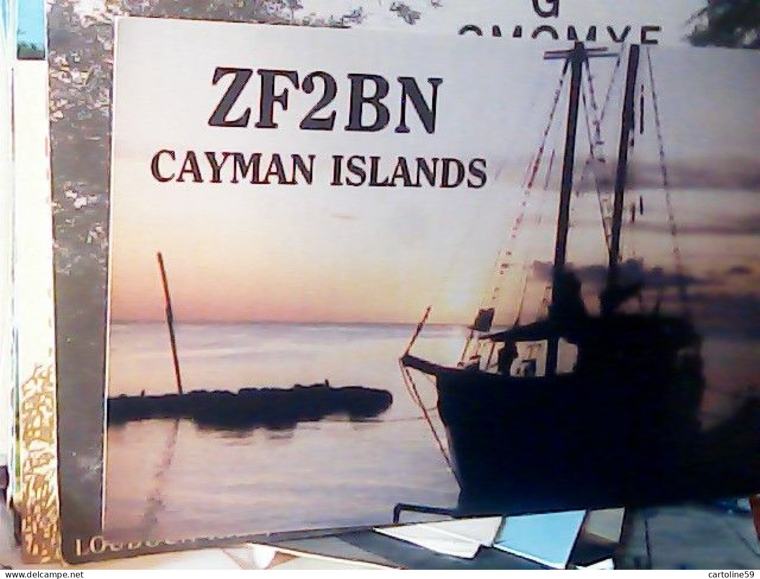 Isola CAYMAN ISLAND QSL CARD 1981 JP3713 - Cayman (Isole)