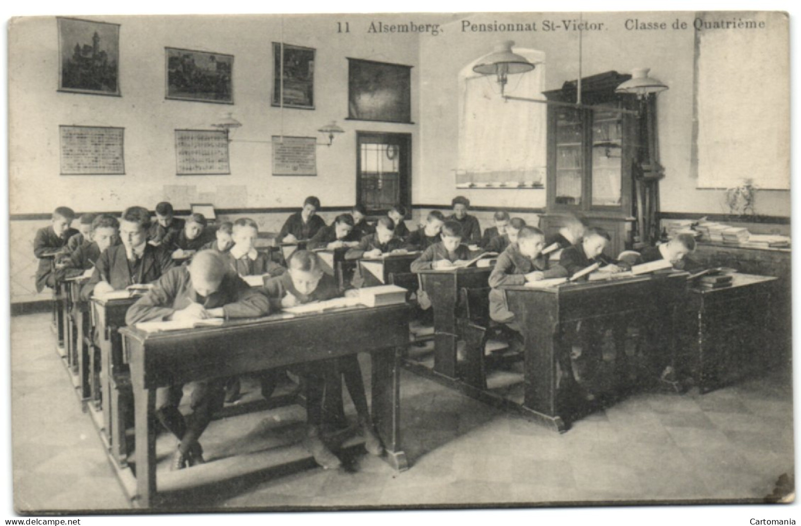 Alsemberg - Pensionnat St-Victor - Classe De Quartrième - Beersel