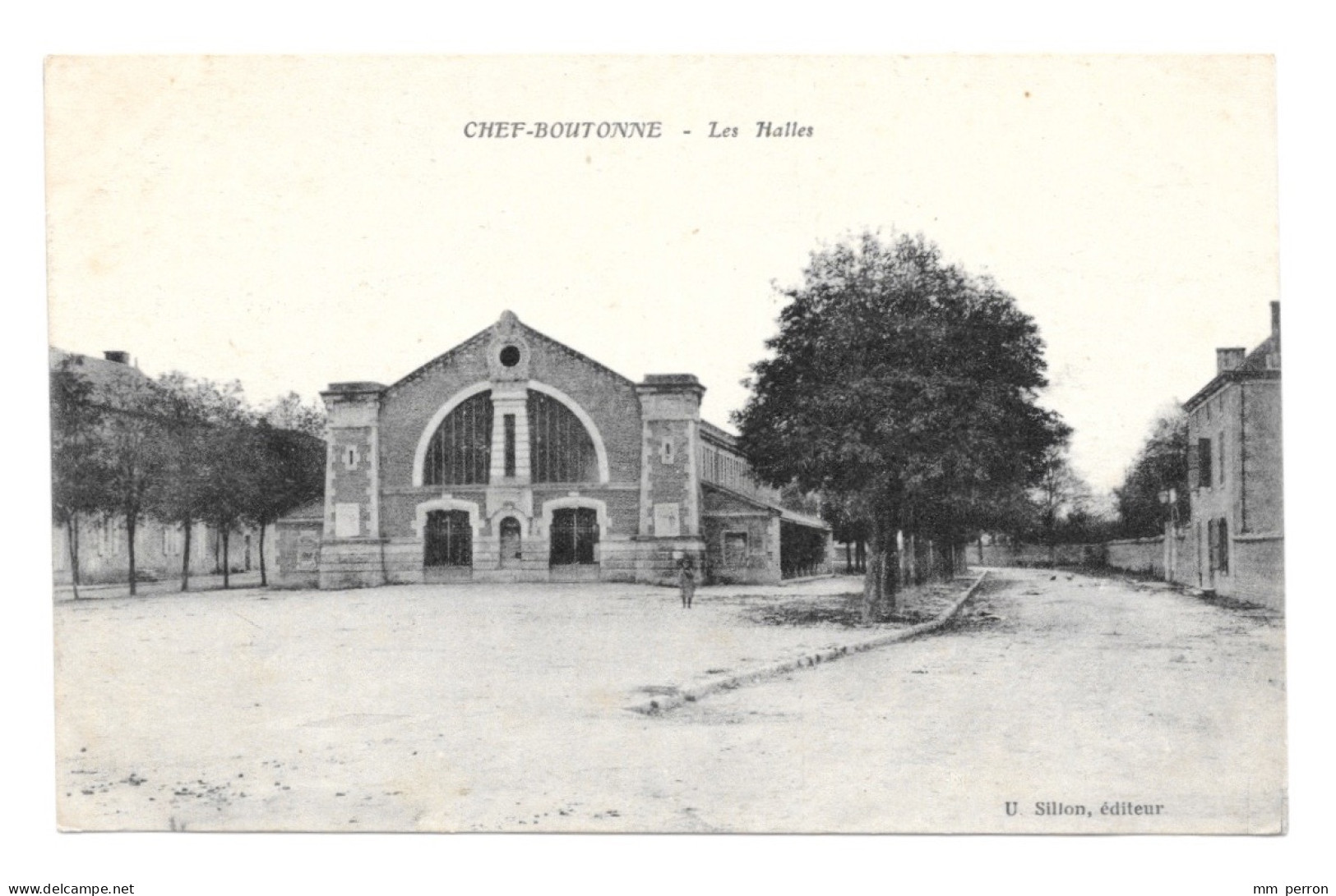 (35982-79) Chef Boutonne - Les Halles - Chef Boutonne