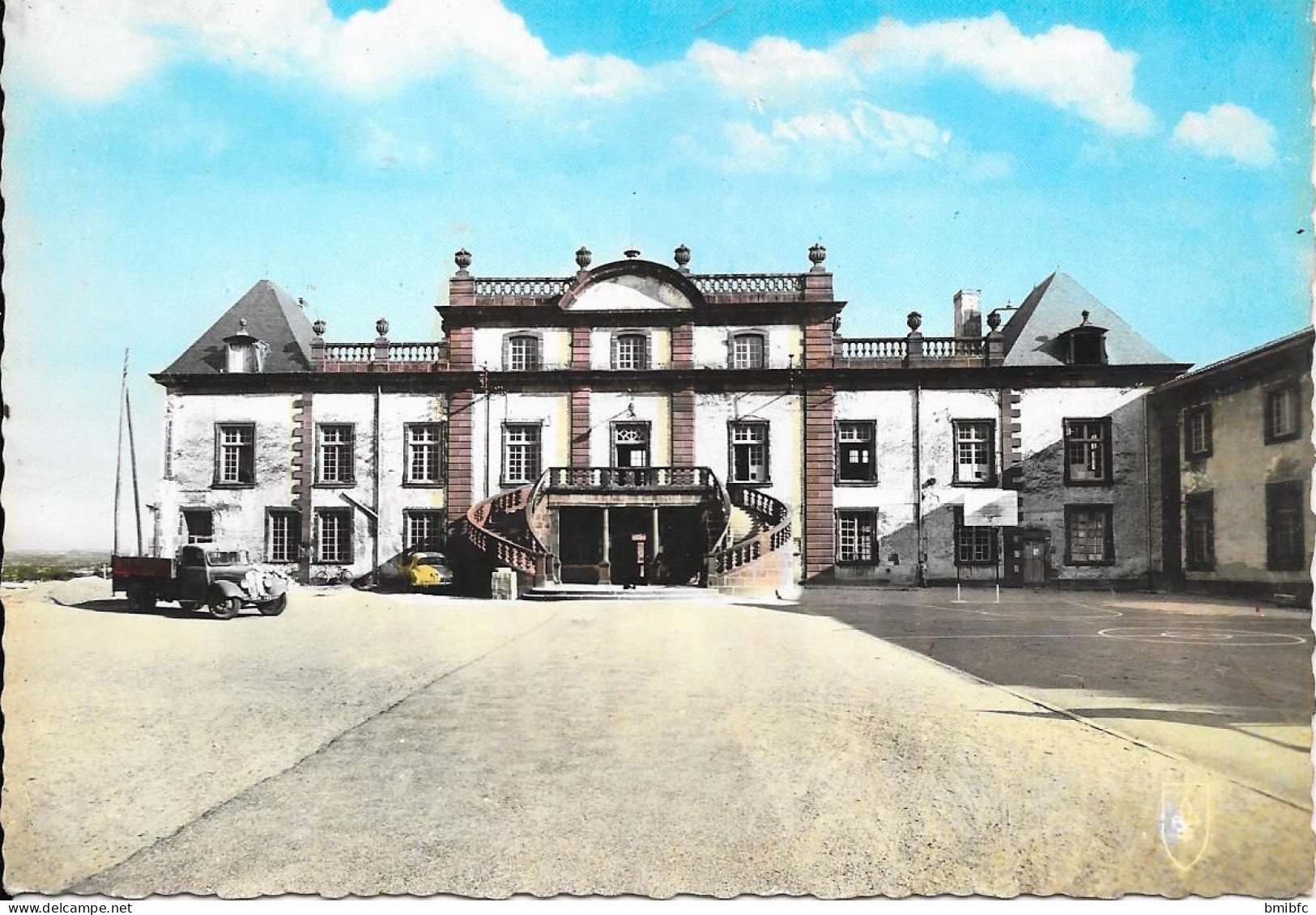 PONT DU CHATEAU - L'Hôtel De Ville (une En Noir Et Une En Couleur) - Pont Du Chateau