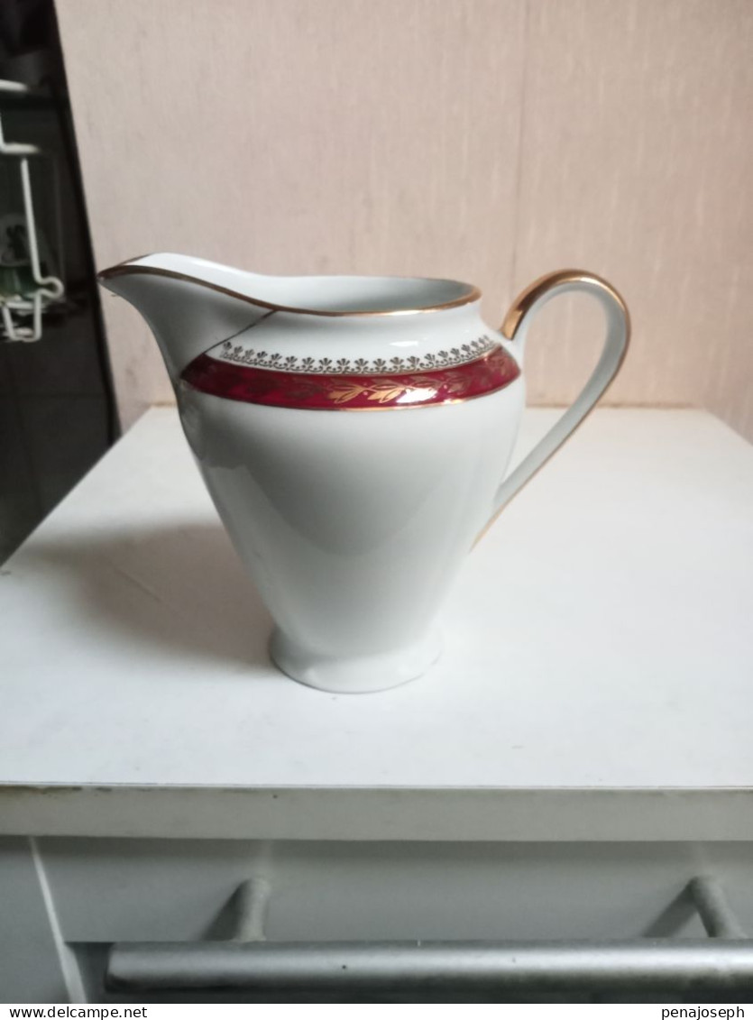 Pot De Lait En Porcelaine De Sologne Hauteur 11 Cm - Otros & Sin Clasificación