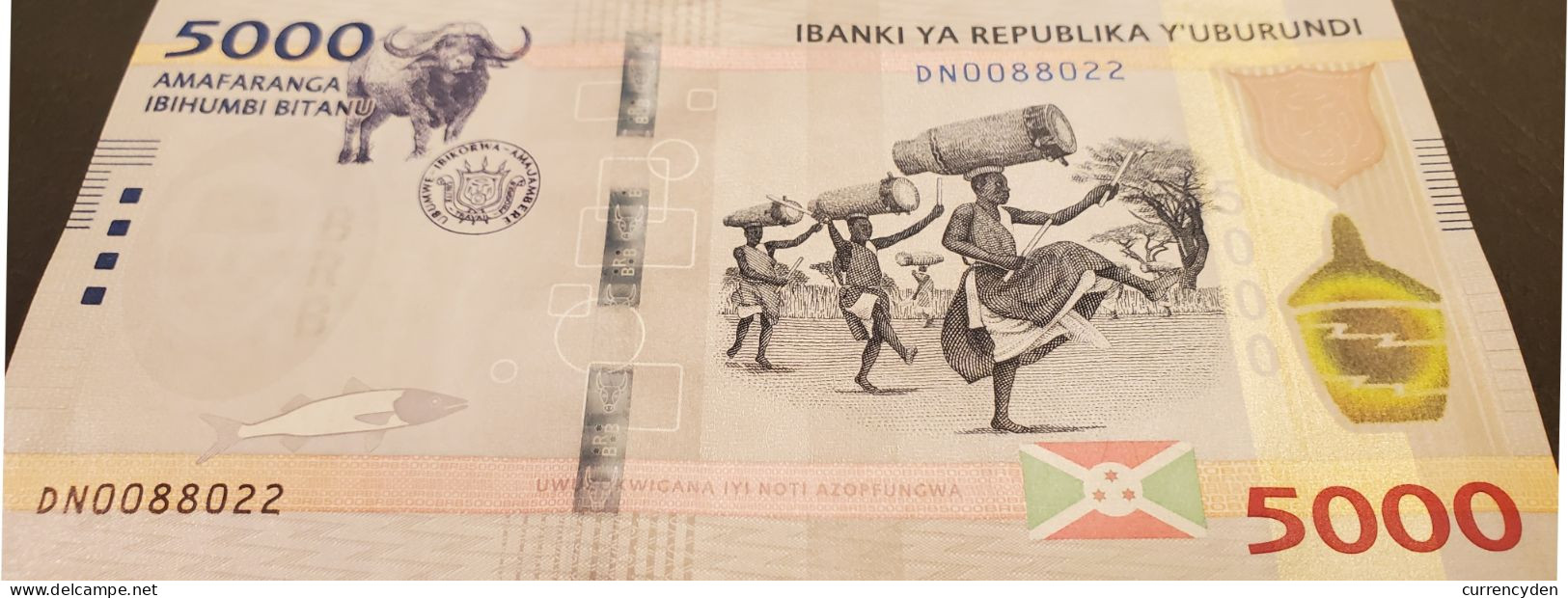 Burundi P-NEW, 5000 Francs, Cape Buffalo, Dancers, See Security Features 2022 - Burundi