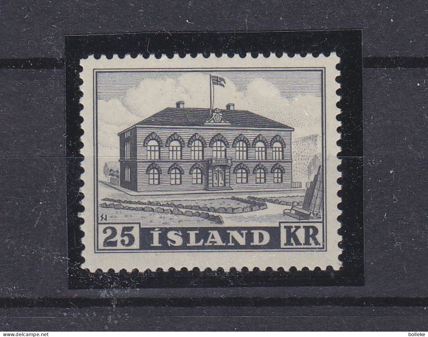 Islande - Yvert 238 ** - Drapeaux - Valeur 200 Euros - - Ungebraucht