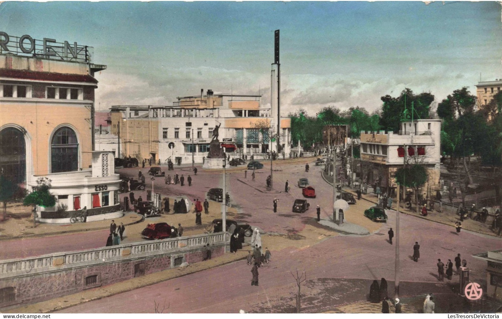 ALGERIE - Constantine - La Place Lamorcière Et Le Casino - Animé - Colorisé - Carte Postale Ancienne - Konstantinopel