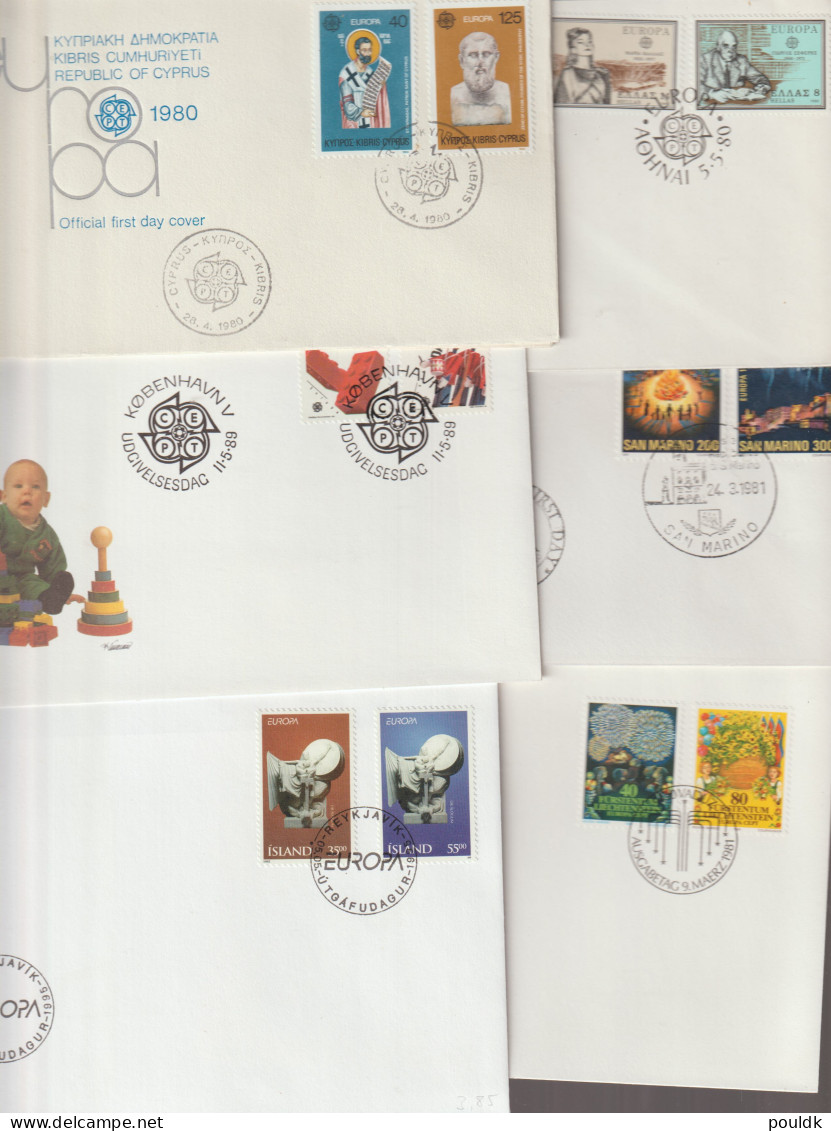 Europa CEPT Covers From 1980 To 1989 - 50 Covers. Weight 0,280 Kg. Please Read Sales Conditions Under Image Of Lot - Collections