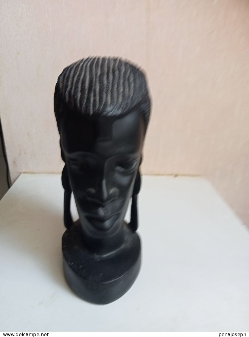 Statuette Ancienne En Plasique Hauteur 20 Cm X 8 Cm - Arte Africana