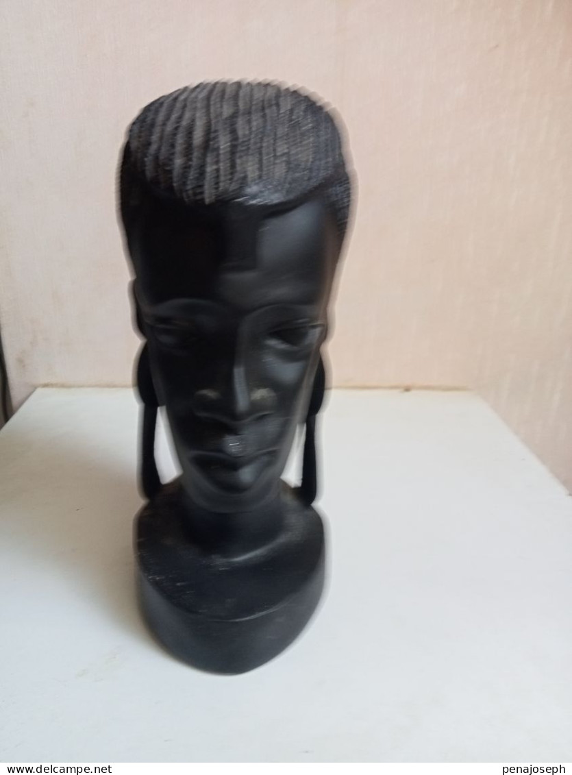 Statuette Ancienne En Plasique Hauteur 20 Cm X 8 Cm - Arte Africana