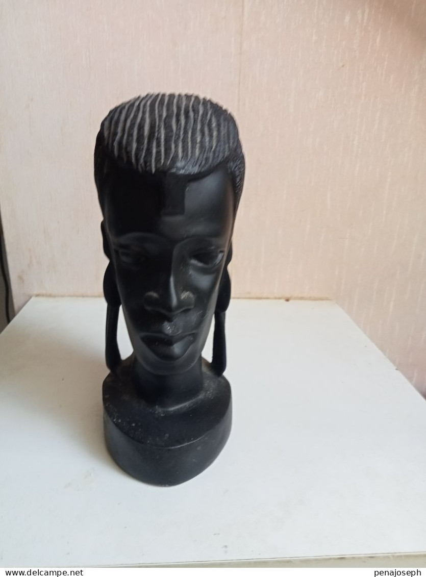 Statuette Ancienne En Plasique Hauteur 20 Cm X 8 Cm - Art Africain