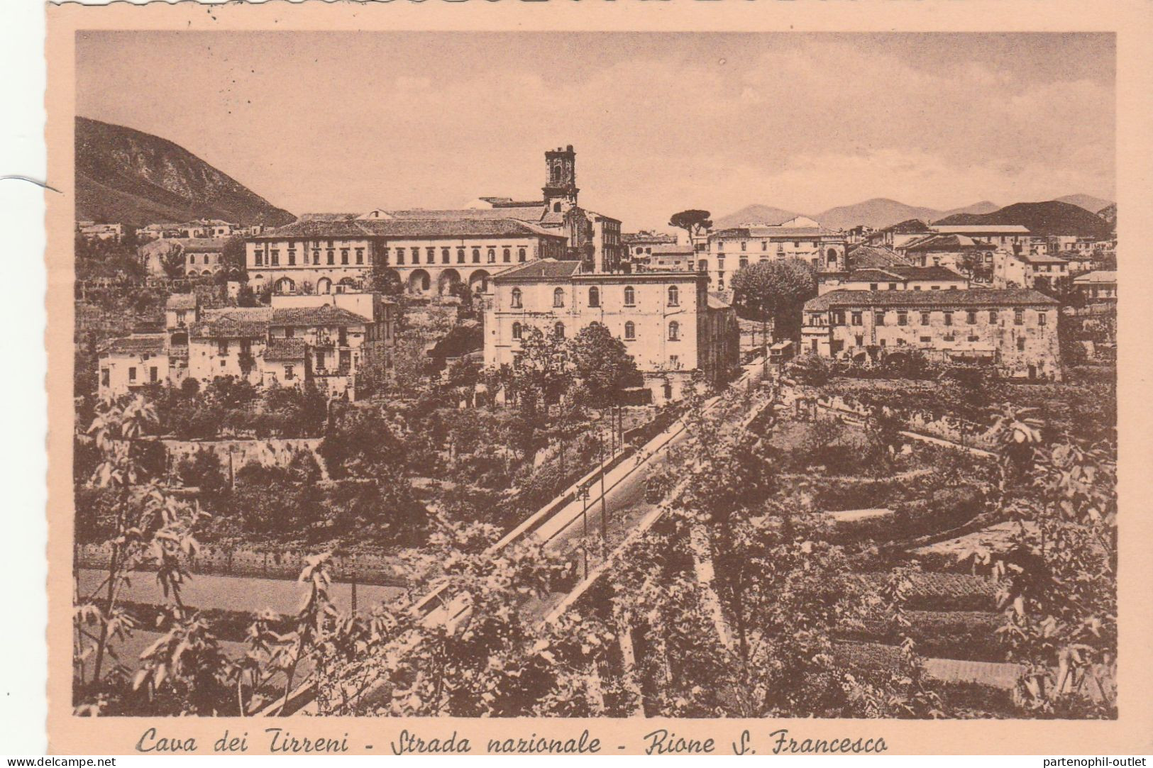 Cartolina - Postcard / Viaggiata - Sent  /  Cava Dei Tirreni - Strada Nazionale . ( Gran Formato ) - Cava De' Tirreni