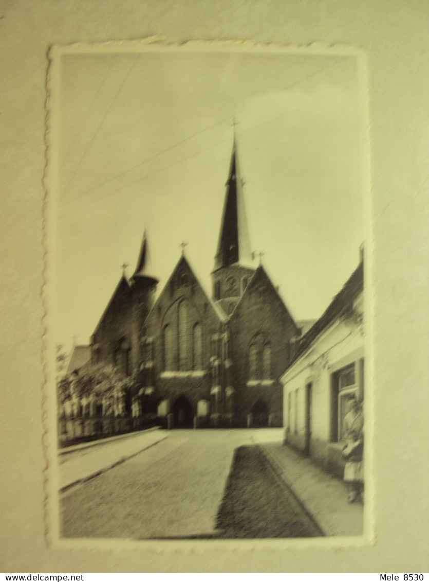 57099 - KOEKELARFE - MARKT - KERK - ZIE 2 FOTO'S - Koekelare