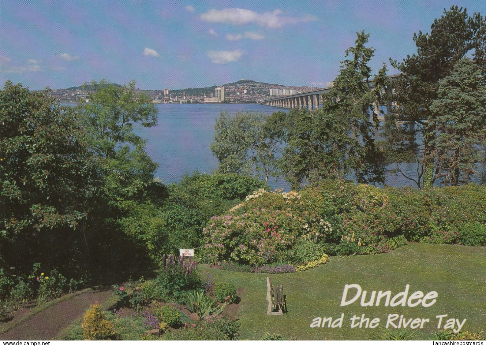 Postcard Dundee And The River Tay [ Bridge On Right ] Scotland My Ref B26253 - Angus
