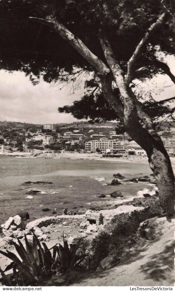 FRANCE - Cassis - Echappée Sur La Plage - Carte Postale Ancienne - Cassis