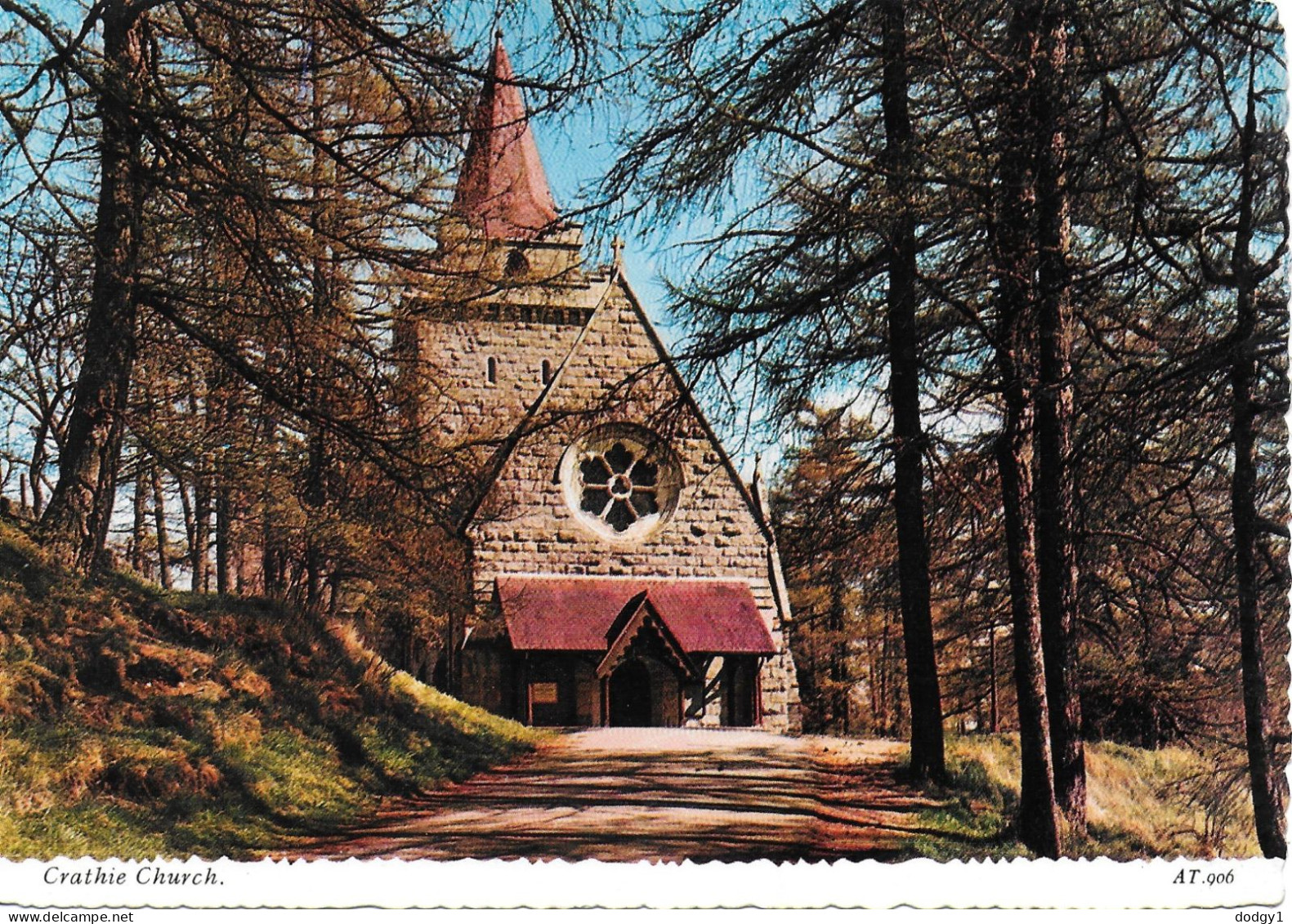 THE CRATHIE CHURCH, BALMORAL, ABERDEENSHIRE, SCOTLAND. UNUSED POSTCARD   R5 - Aberdeenshire