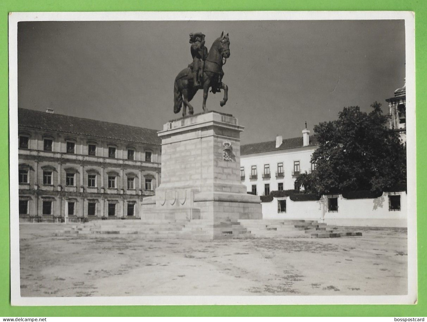 Vila Viçosa - Estátua De D. João IV. Évora. Portugal. - Evora