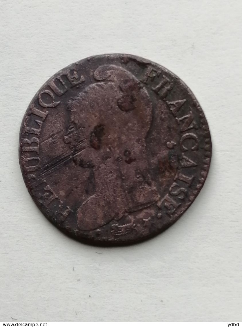 FRANCE = UNE PIECE DE MONNAIE  AN  8 K ? - 1795-1799 Direttorio