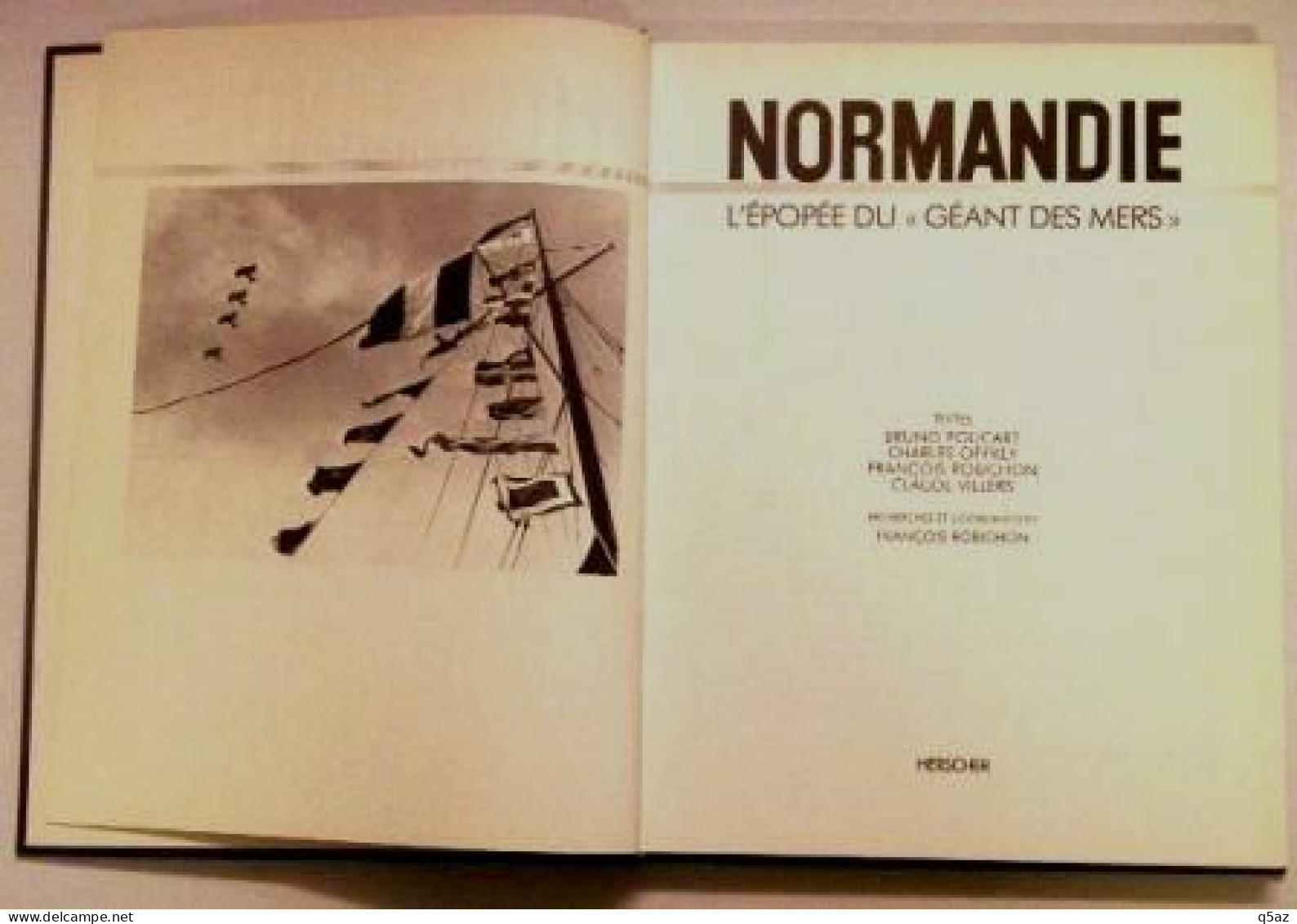 El1.q- Paquebot NORMANDIE Liner Livre 1985 C.G.Transatlantique French Line St Nazaire - Vue éclatée Du Paquebot 102x35cm - Otros & Sin Clasificación