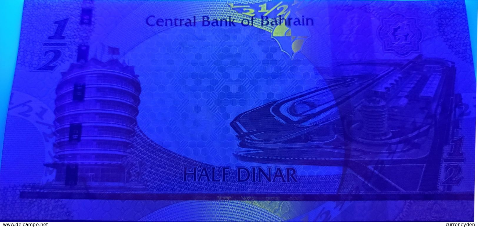 Bahrain 1/2 Dinar, P30, International Circuit Motorsport Facility, 2017, UNC - Bahrein