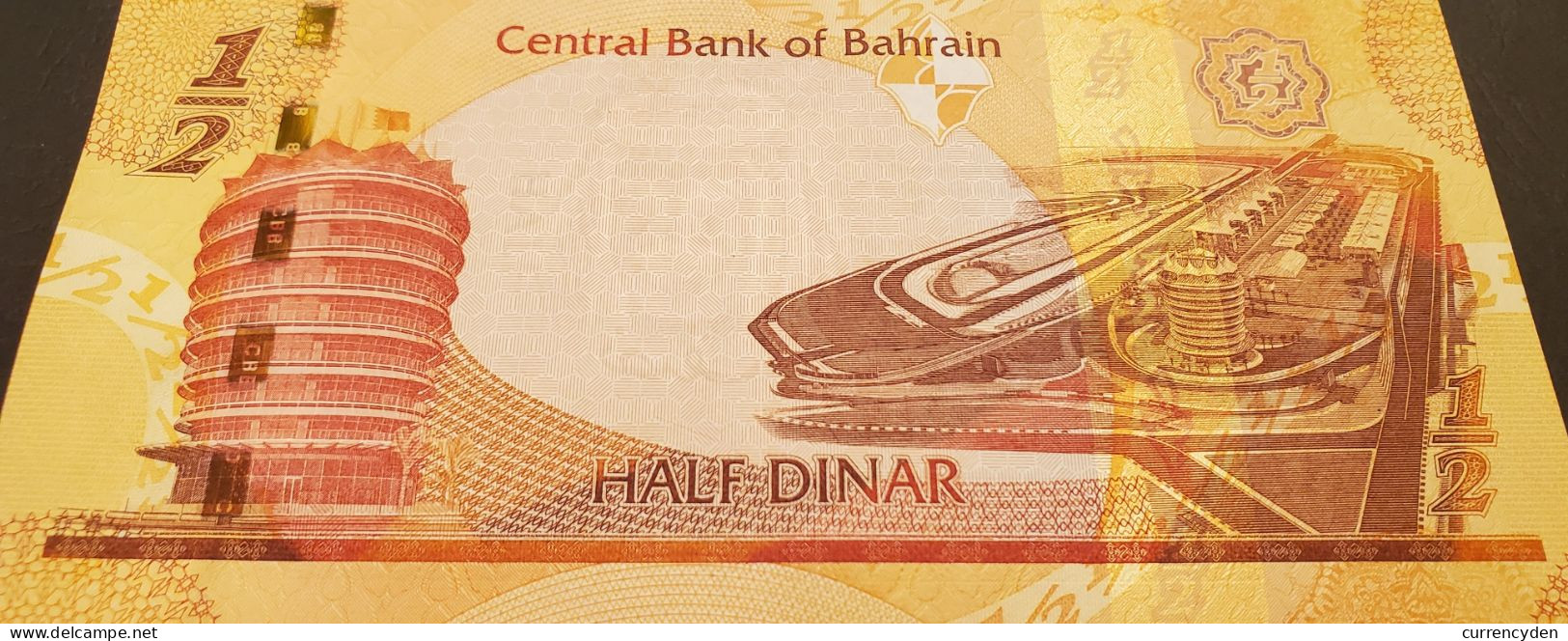 Bahrain 1/2 Dinar, P30, International Circuit Motorsport Facility, 2017, UNC - Bahrain