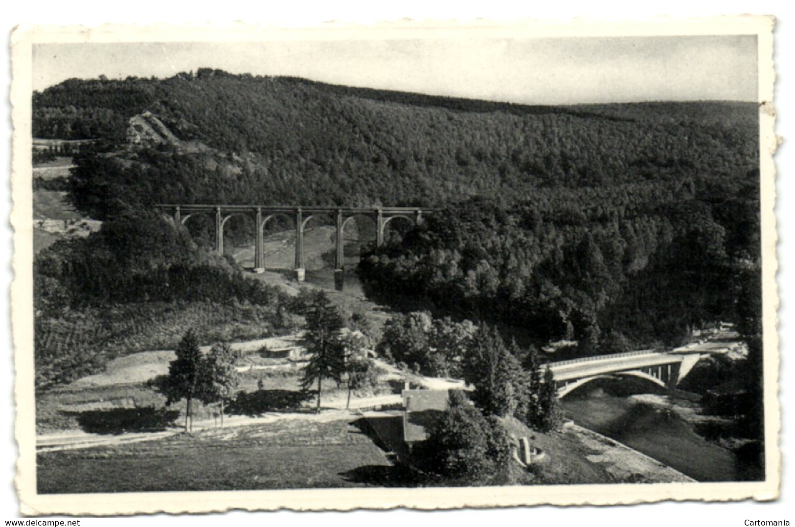 Herbeumont S/Semois - Vue Prise Des Sentiers Du Touring-Club Vers Les Ponts - Herbeumont