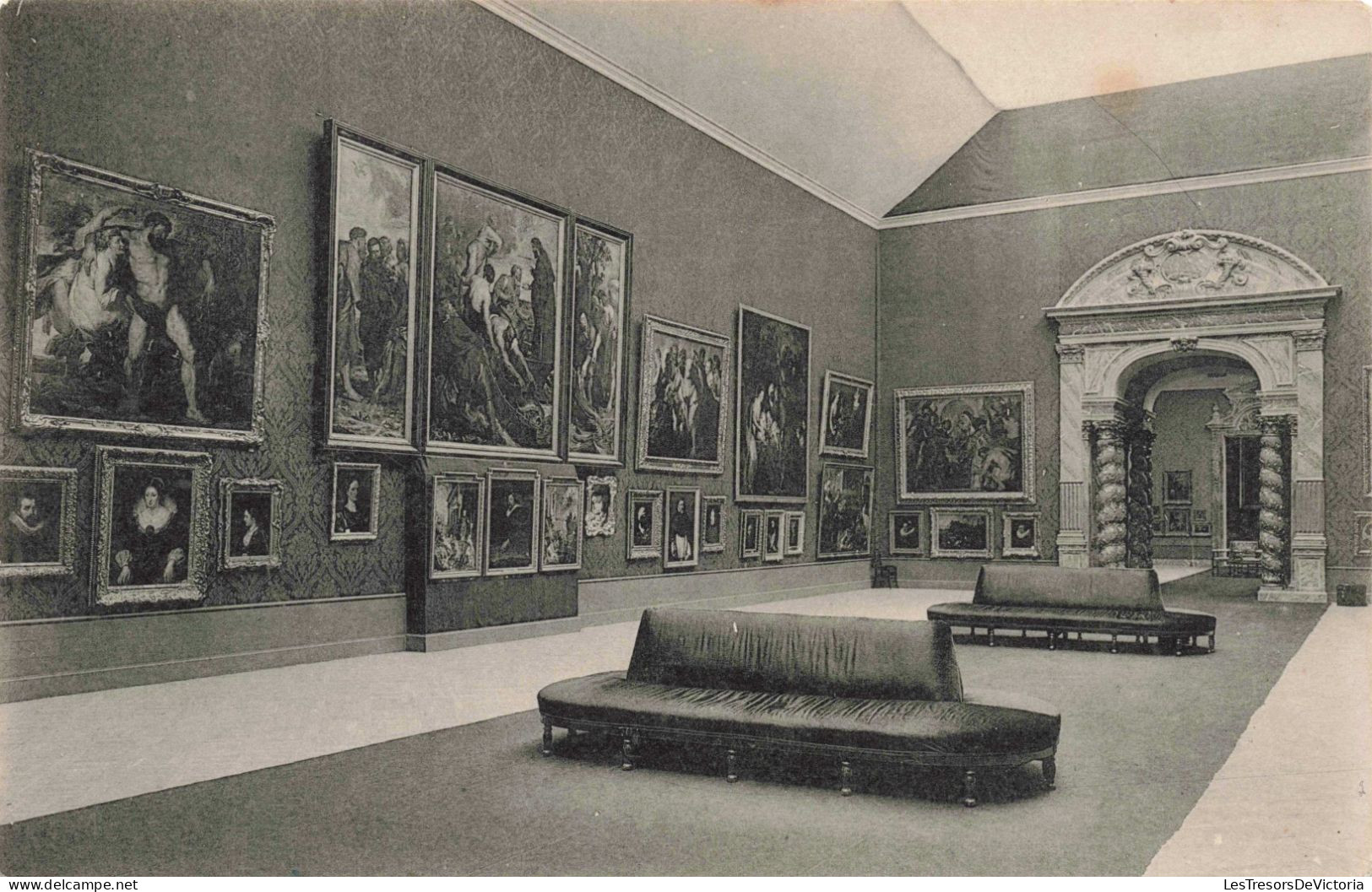 BELGIQUE - Bruxelles - Exposition D'Arts Ancien "le XVIIème Siècle" - La Grande Salle Rubens - CARTE POSTALE ANCIENNE - Exposiciones Universales