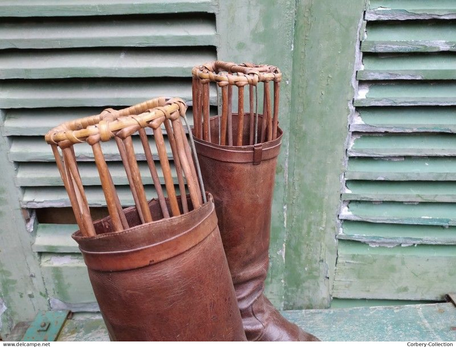 Anciennes Bottes En Cuir Cavalerie Militaire Equitation Cheval (Embauchoirs Osier Non Vendus Avec) - Shoes