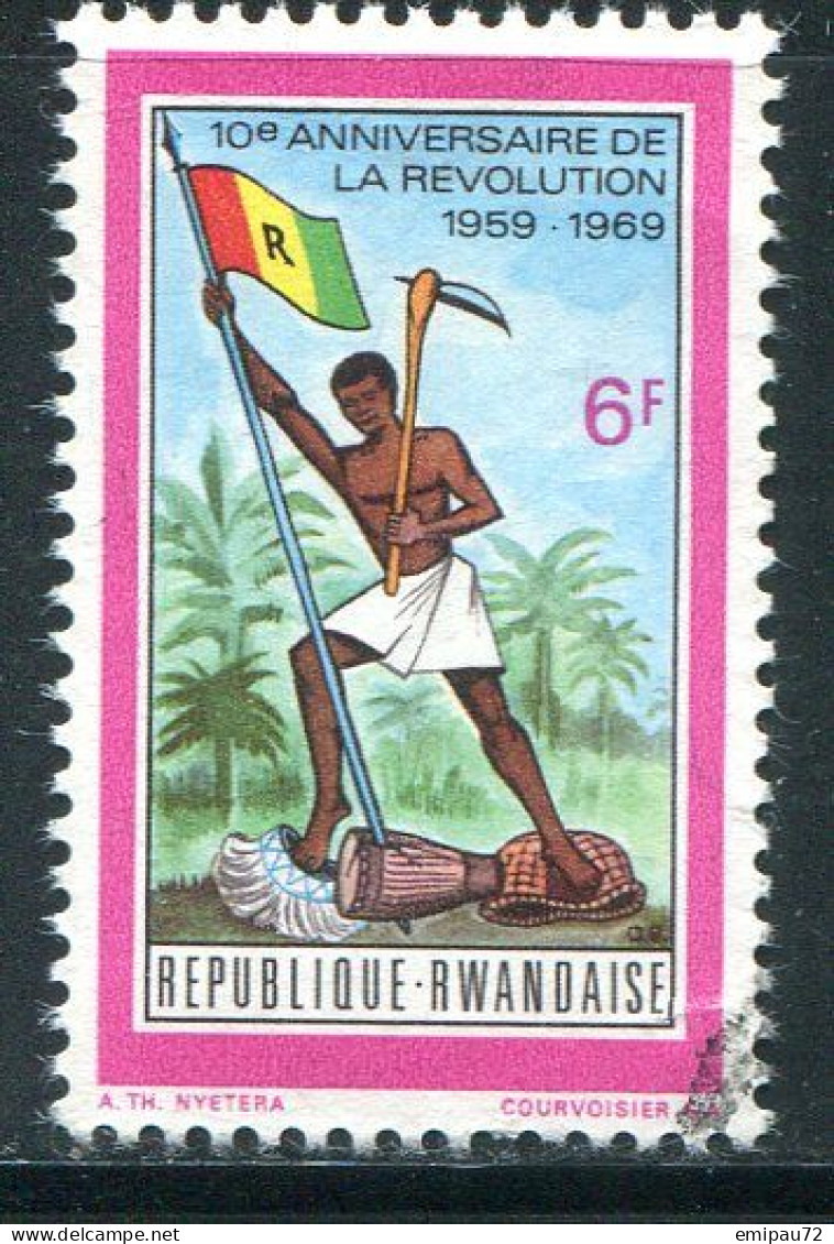 RWANDA- Y&T N°319- Oblitéré - Used Stamps