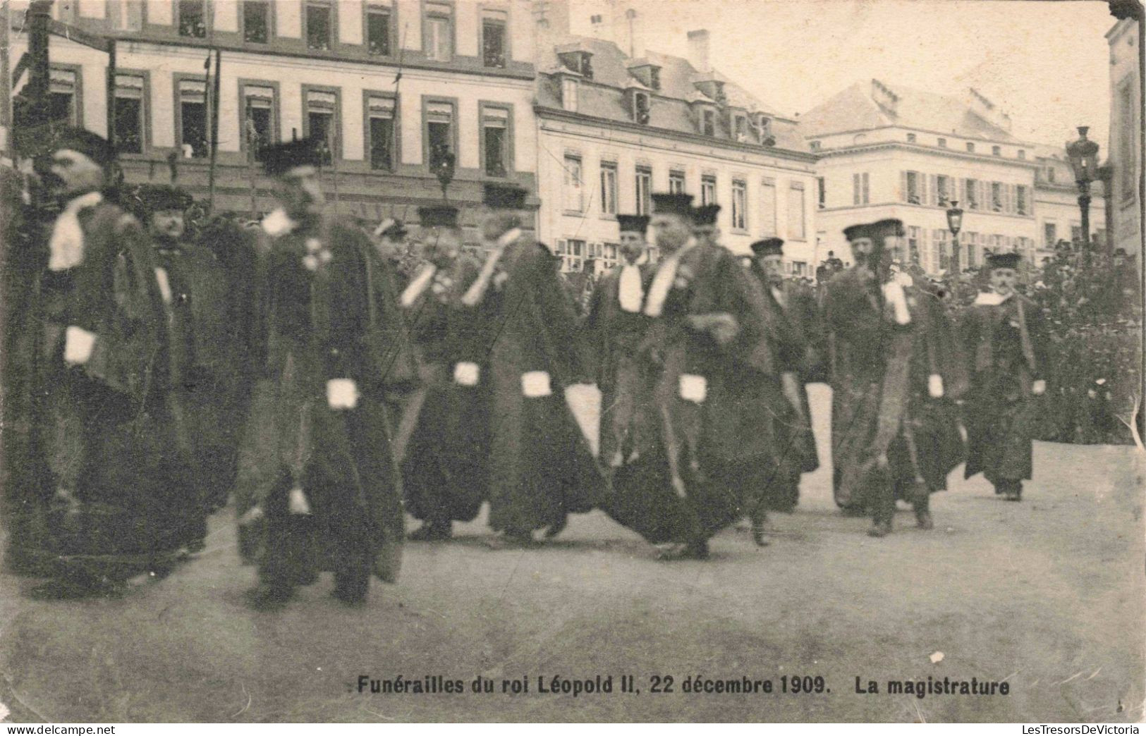 FAMILLE ROYALE -  Funérailles Du Roi Léopold II - La Magistrature - Animé - Carte Postale Ancienne - Familles Royales