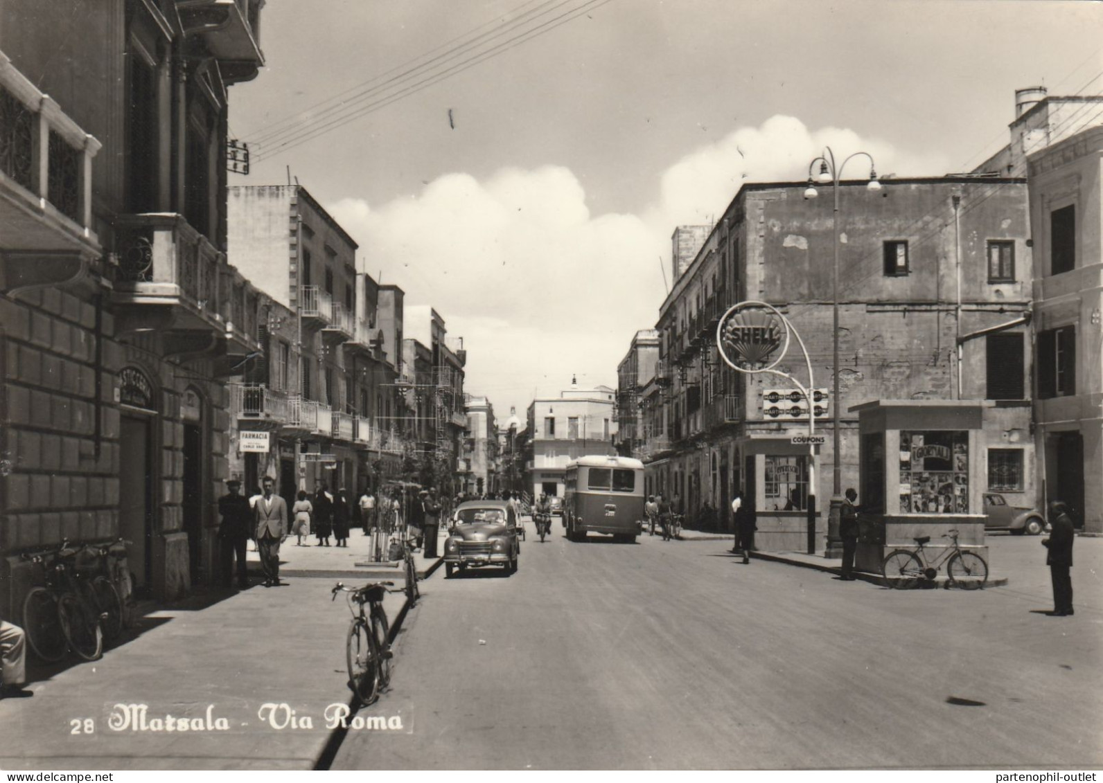 Cartolina - Postcard /  Viaggiata - Sent  /  Marsala - Via Roma   ( Gran Formato ) - Marsala