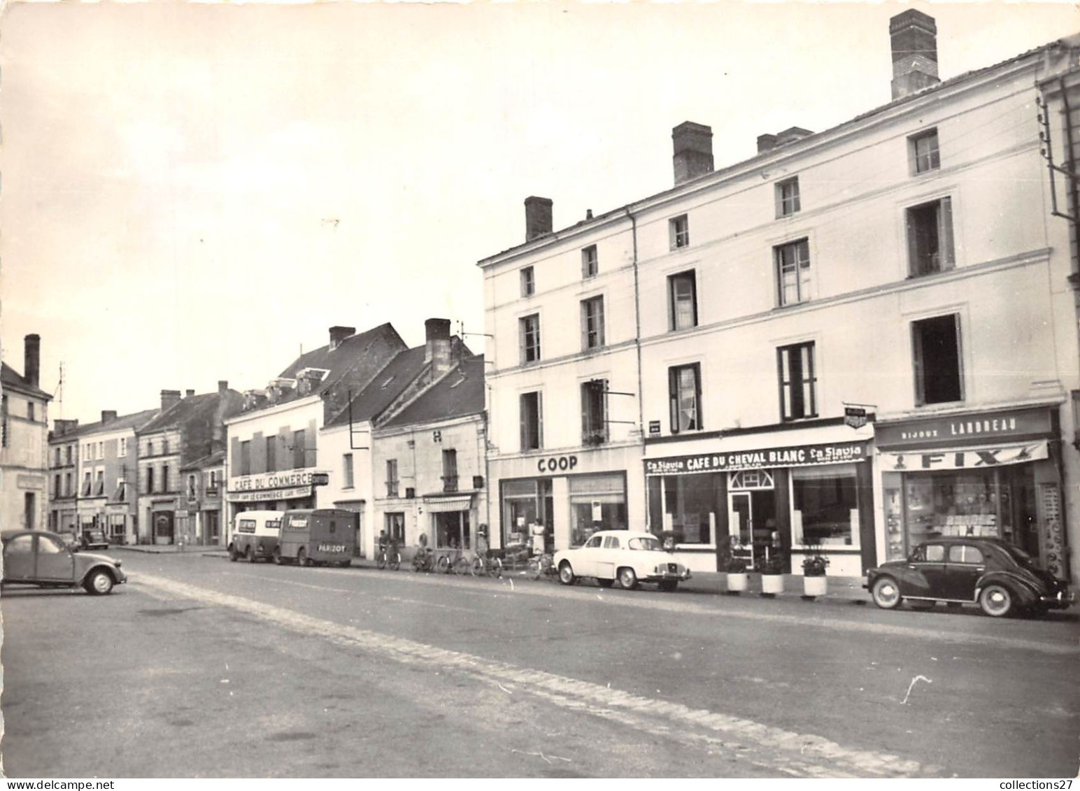 86-LENCLOITRE- LA PLACE - Lencloitre