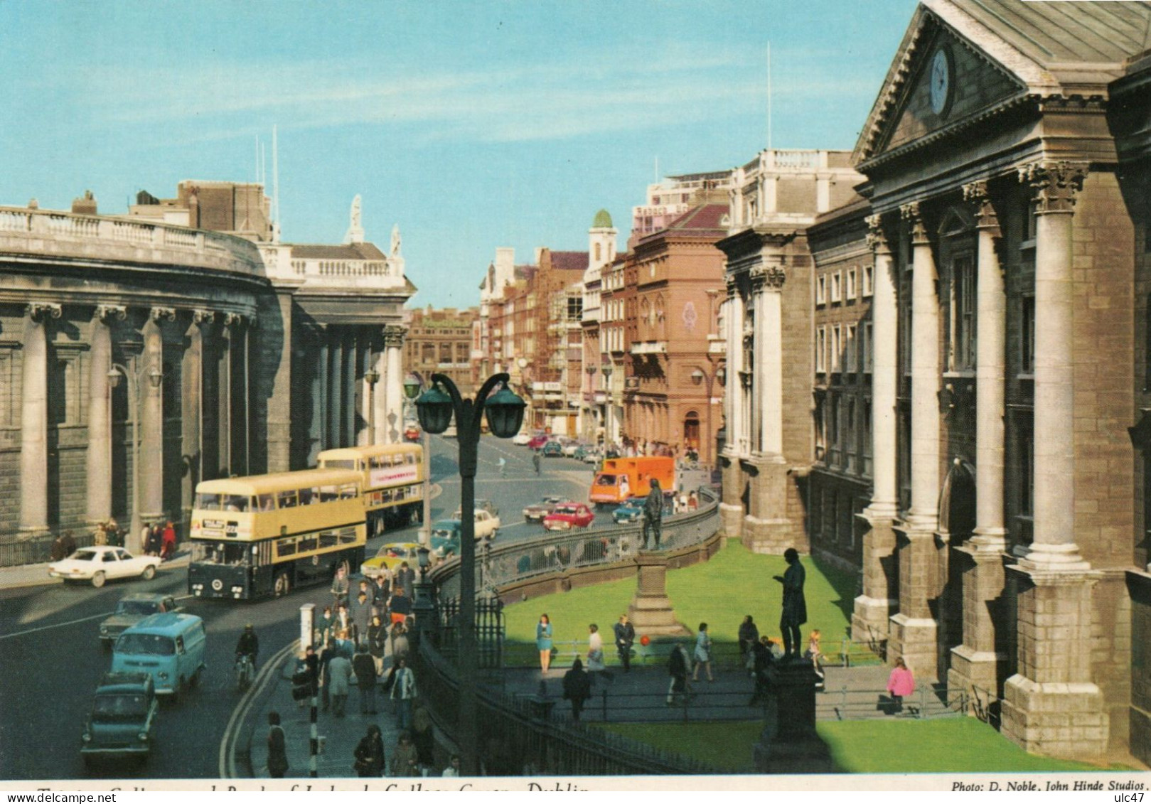 - Trinity College And Bank Of Ireland, College Green. DUBLIN. - Scan Verso - - Dublin