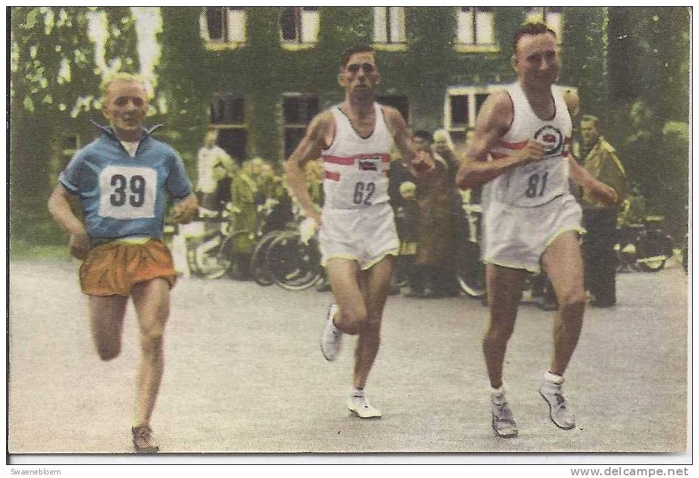 0065.- Marathonlopers. Links Janus Van Der Zande. Blue Band Sportboek - Athletics