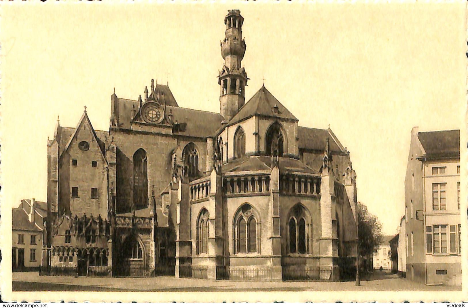 Belgique - Brabant Flamand - Zoutleeuw - Le Chevet De L'Eglise - Zoutleeuw