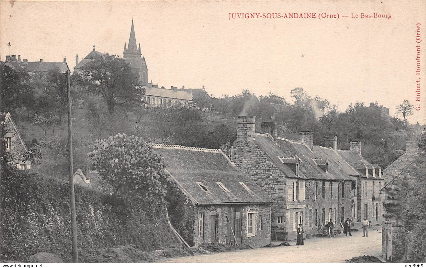 JUVIGNY-sous-ANDAINE (Orne) - Le Bas Bourg - Voyagé 1906 (2 Scans) Canivet, Maison Adam, 44 Rue De Montmorency, Paris 3e - Juvigny Sous Andaine