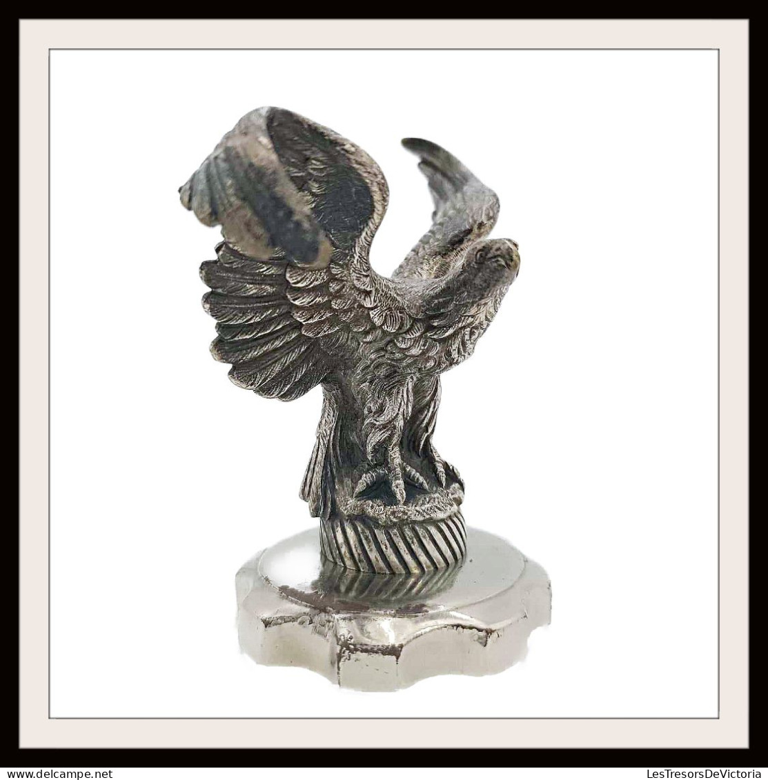 Bouchon De Radiateur Orné D’un Aigle En Mouvement En Bronze Argenté De L’artiste Maurice Frécourt - #AffairesConclues - Animals