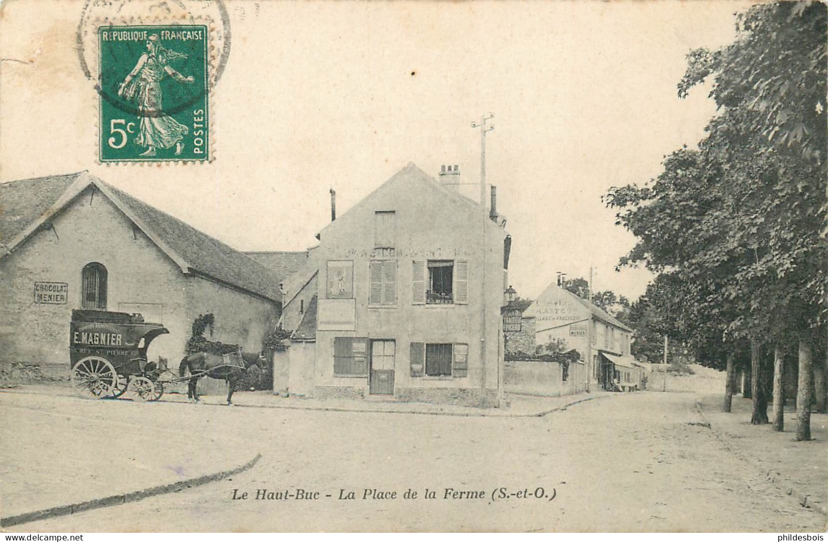 YVELINES  BUC  Le Haut Buc Place De La Ferme - Buc