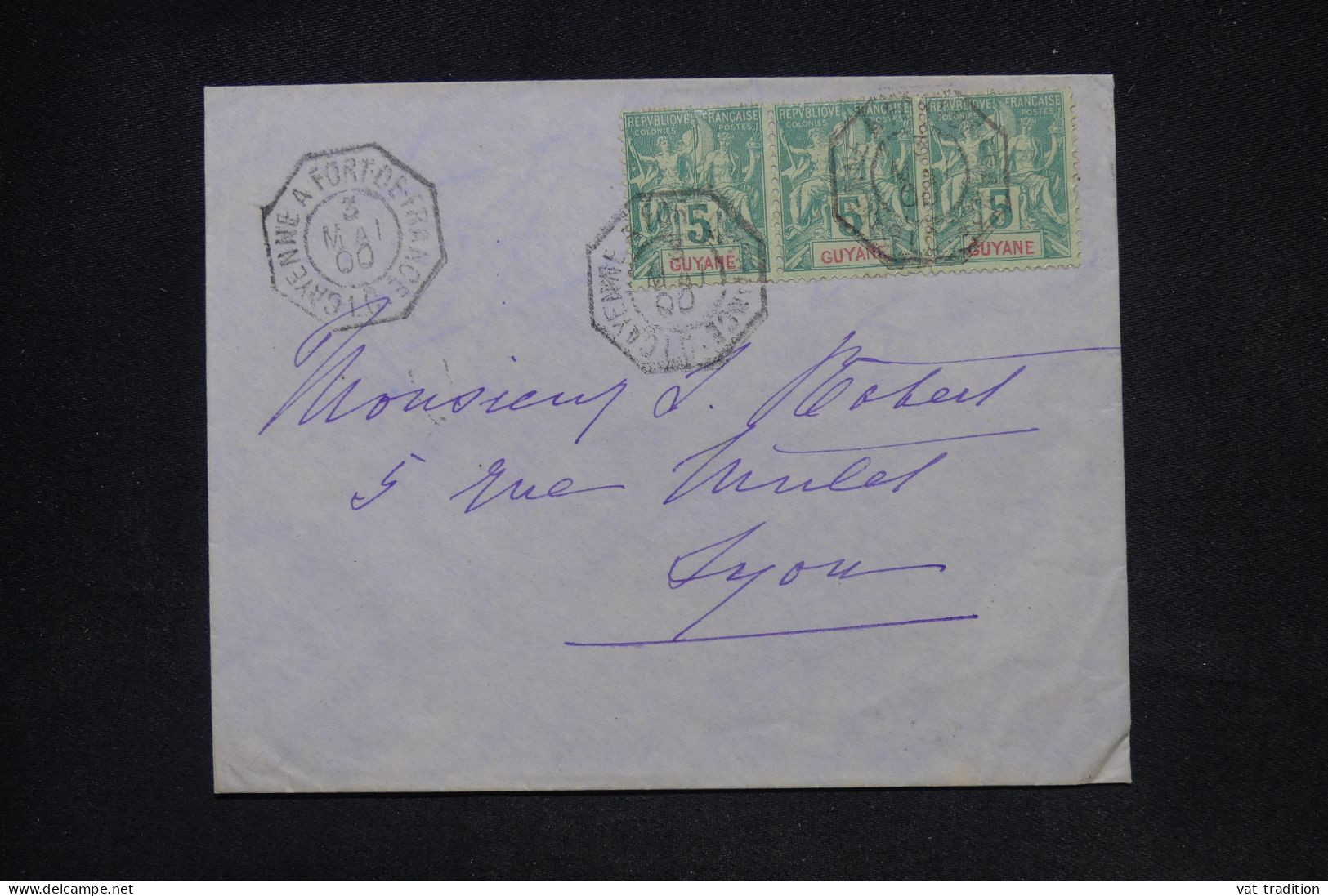 GUYANE - Enveloppe De Guyane Pour Lyon En 1900, Oblitération Ligne Maritime Sur Type Groupe 5ct En Bande De 3 - L 147855 - Storia Postale