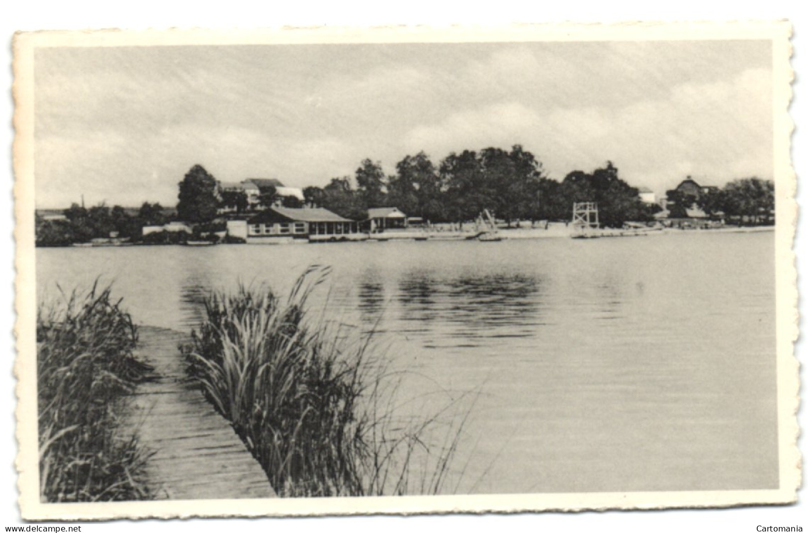 Fosses - La Et Plage De Bambois - Le Lac Vue Du Large - Fosses-la-Ville