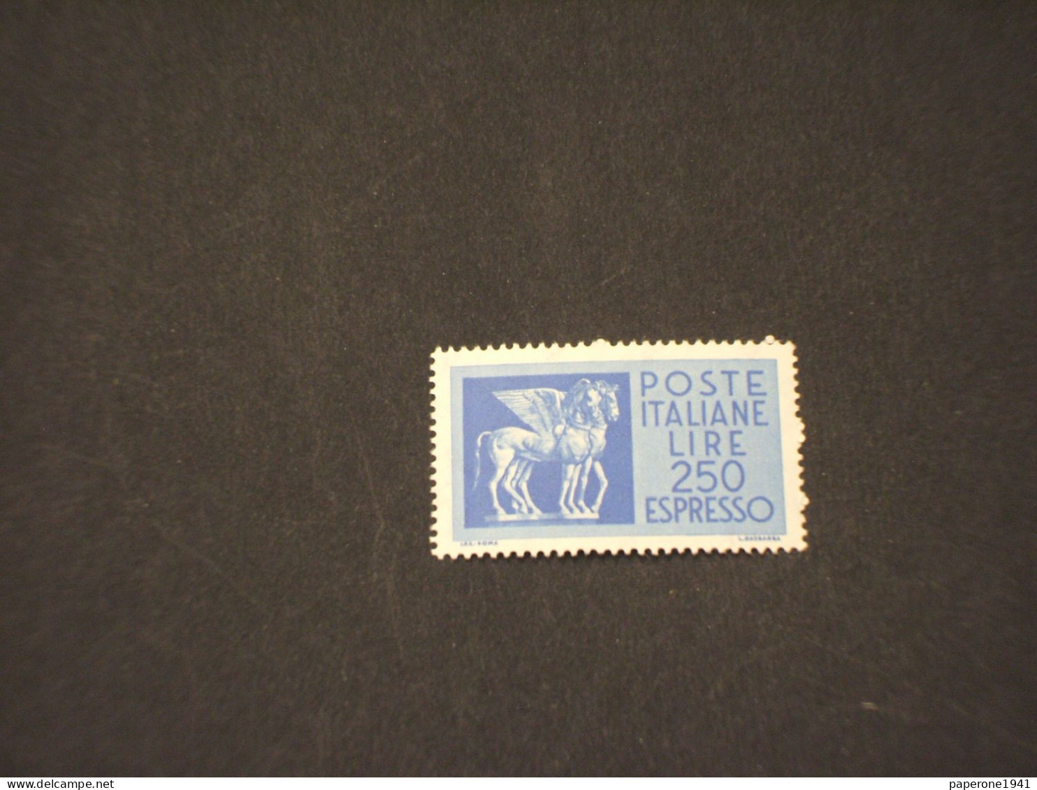 ITALIA REPUBBLICA - ESPRESSO - 1968/75 CAVALLO ALATO L. 250 - NUOVO(++) - Express/pneumatic Mail