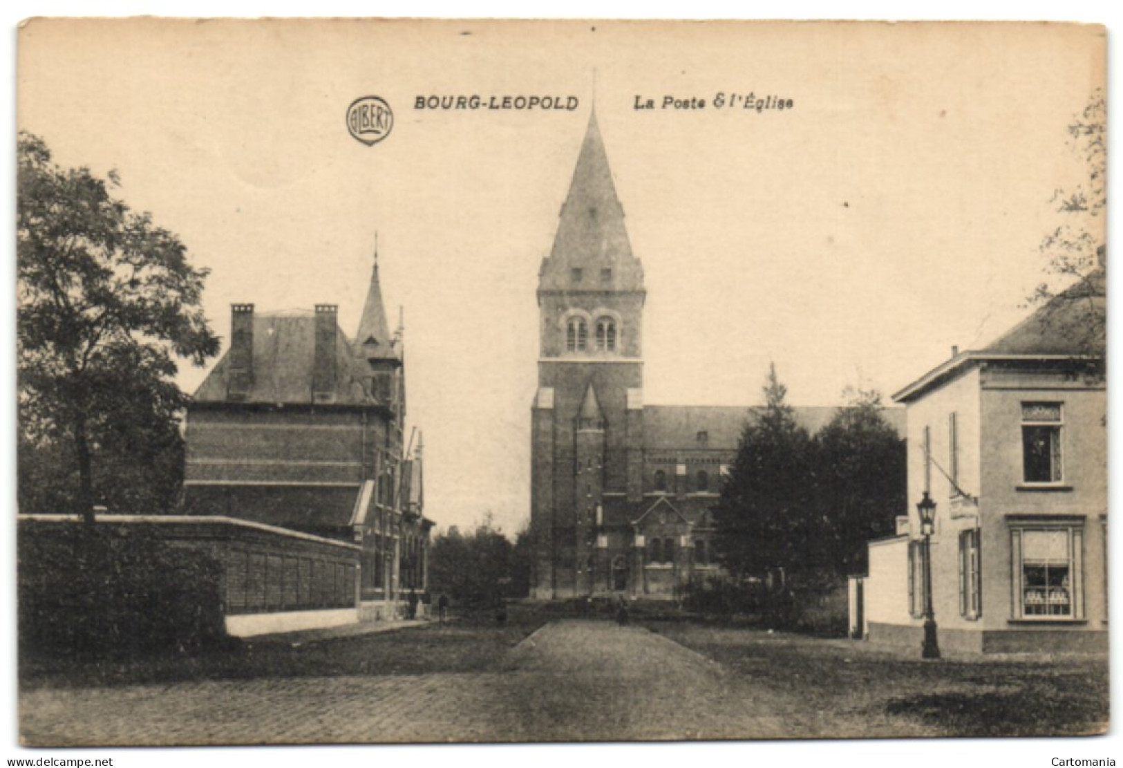 Bourg-Leopold - La Posxte Et L'Eglise - Leopoldsburg