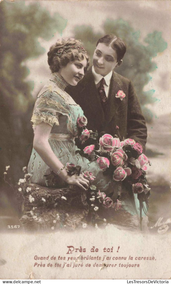 Couple - Près De Toi -  Un Couple En Tenue De Soirée - Colorisé - Carte Postale Ancienne - Parejas