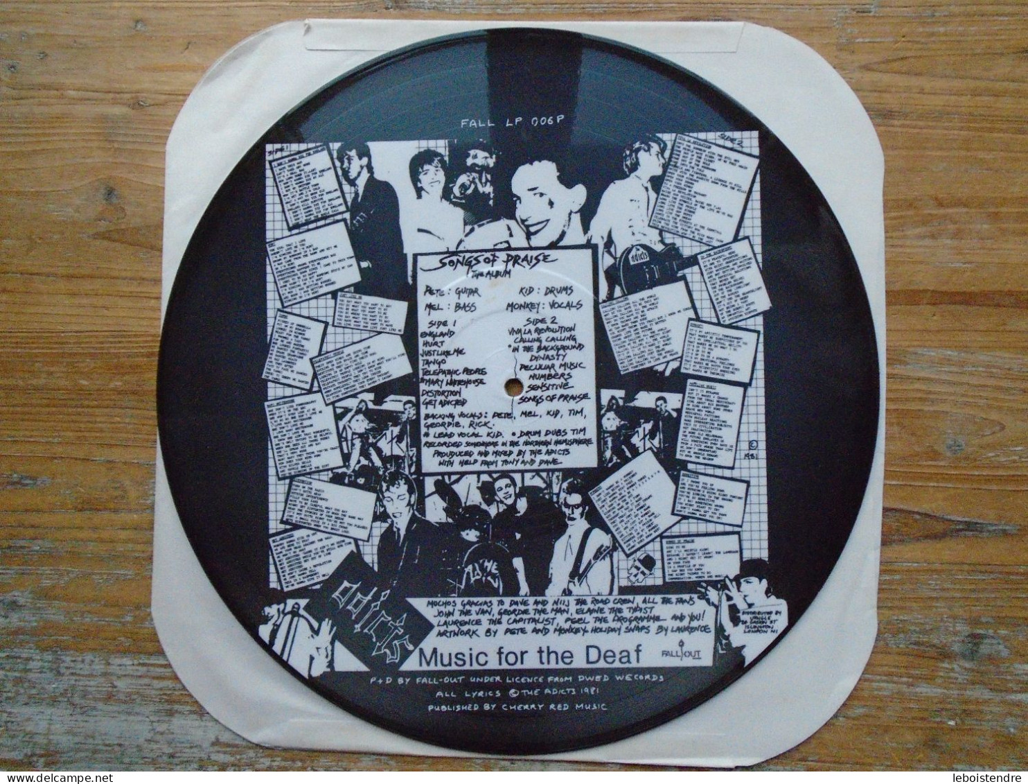 RARE 33 T LP PICTURE DISC THE ADICTS SONGS OF PRAISE THE ALBUM FALL LP 006P FALLOUT RECORDS 1981 PUNK ROCK NO PAYPAL !!! - Punk