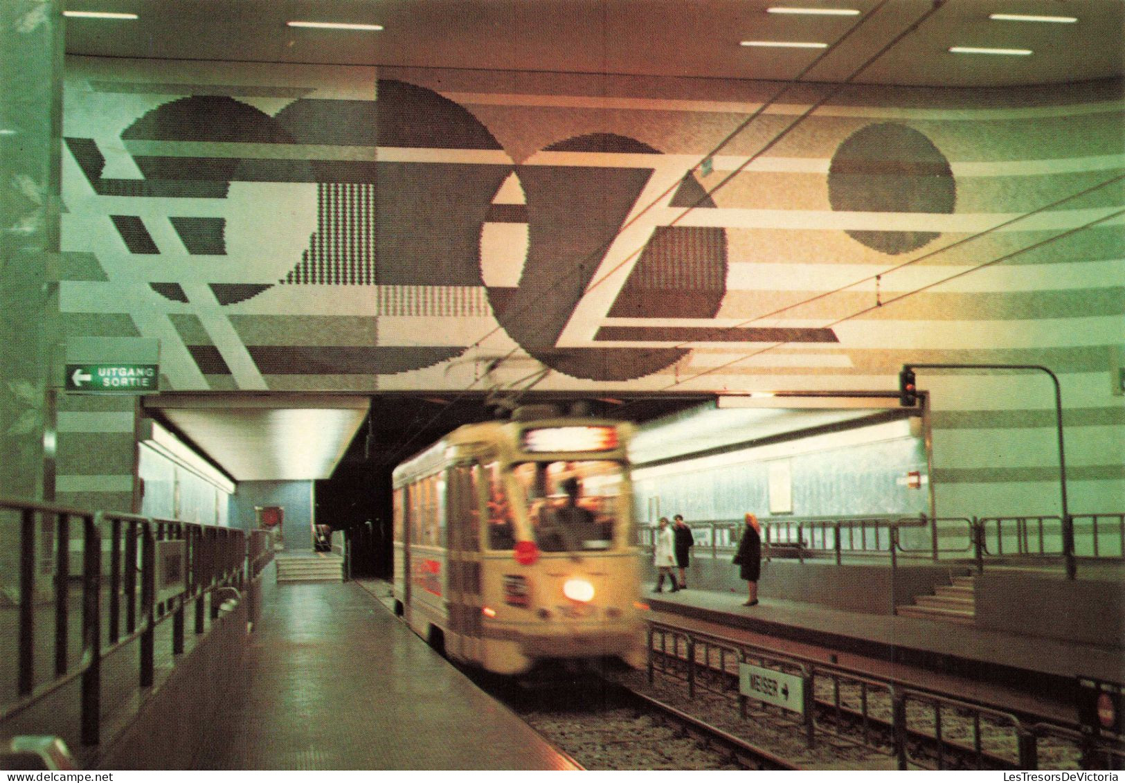 BELGIQUE - Bruxelles - Métro - Colorisé - Carte Postale - Nahverkehr, Unterirdisch