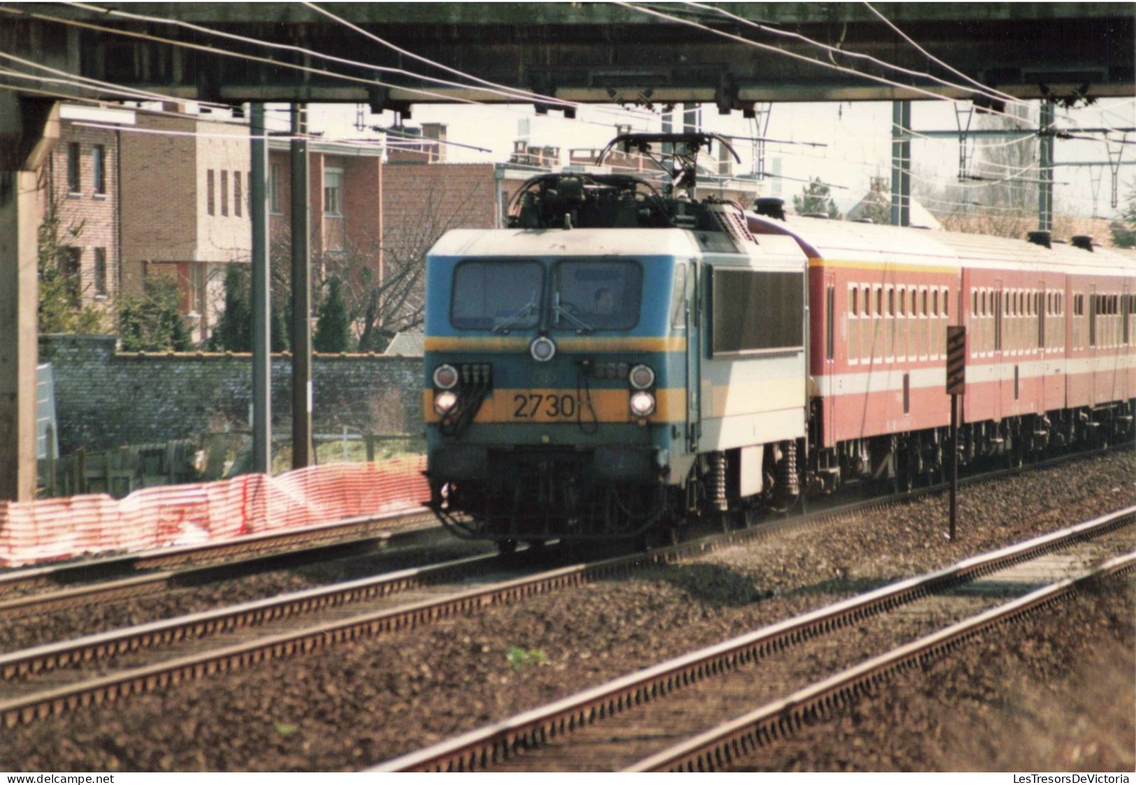 TRANSPORT - Chemin De Fer - Un Train En Marche - Colorisé - Carte Postale - Trains